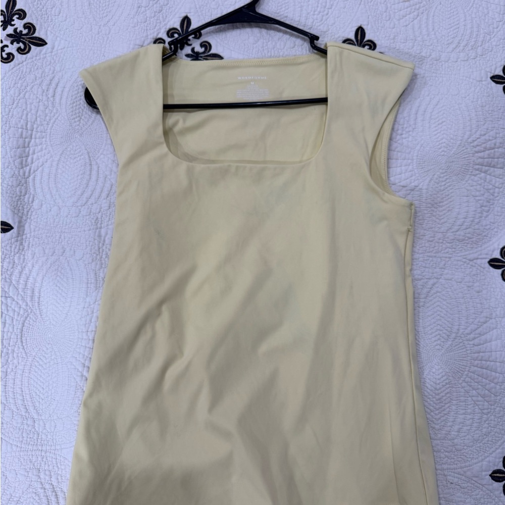 White House Black Market Cream Sleeveless Tank Top